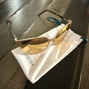 Rose Gold Cat-Eye Sunglasses